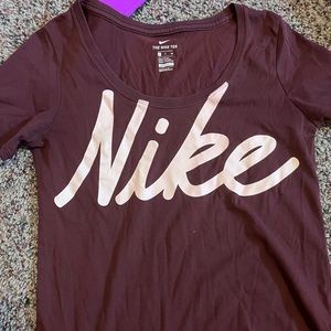 Nike tee